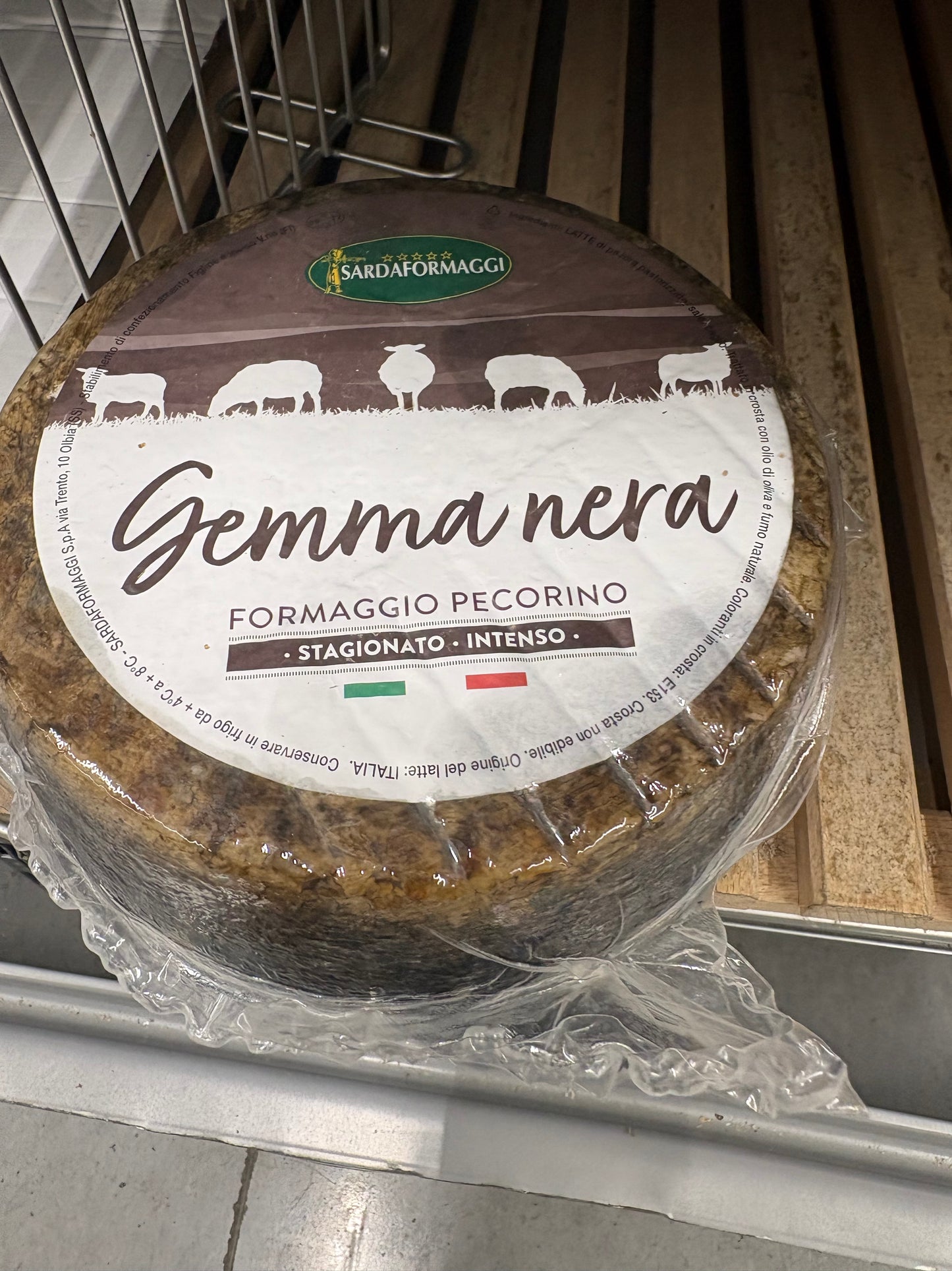 Pecorino gemma nera 3 kg circa