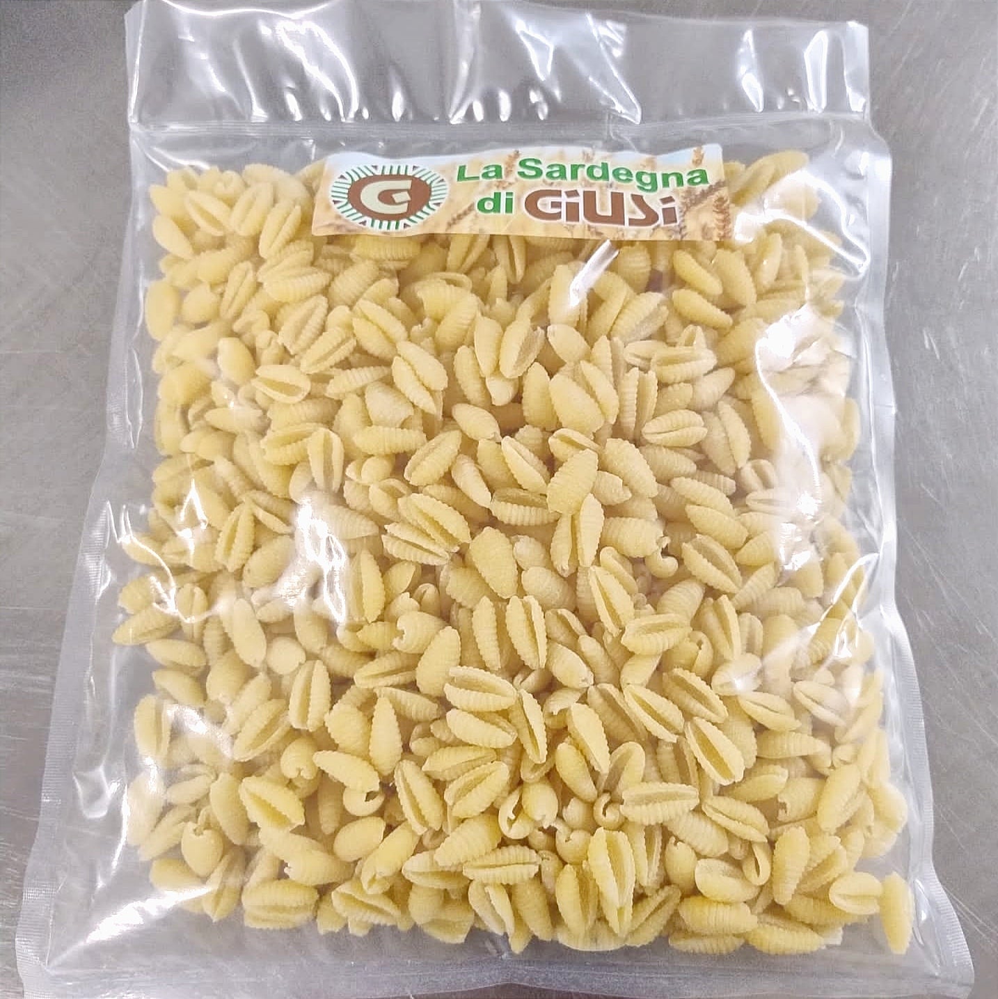 Gnocchetti Sardi di pasta fresca, detti anche Malloreddus o Ciccioneddos