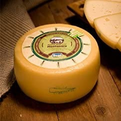 2.5 kg approximately - Pecorino Sardo Dop Dolce, sheep's milk cheese produced in Sardinia by Sepi Formaggi